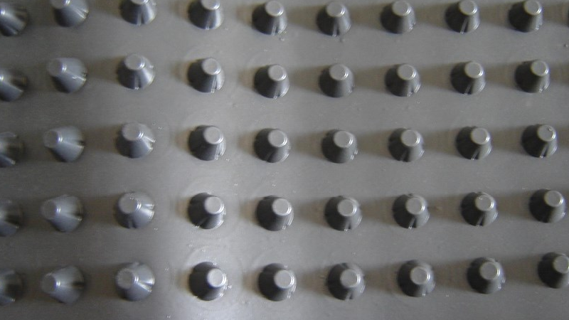 PE 2m Double Side HDPE Greenroof Dimple Mat Drainage Boards for Optimal Water Control