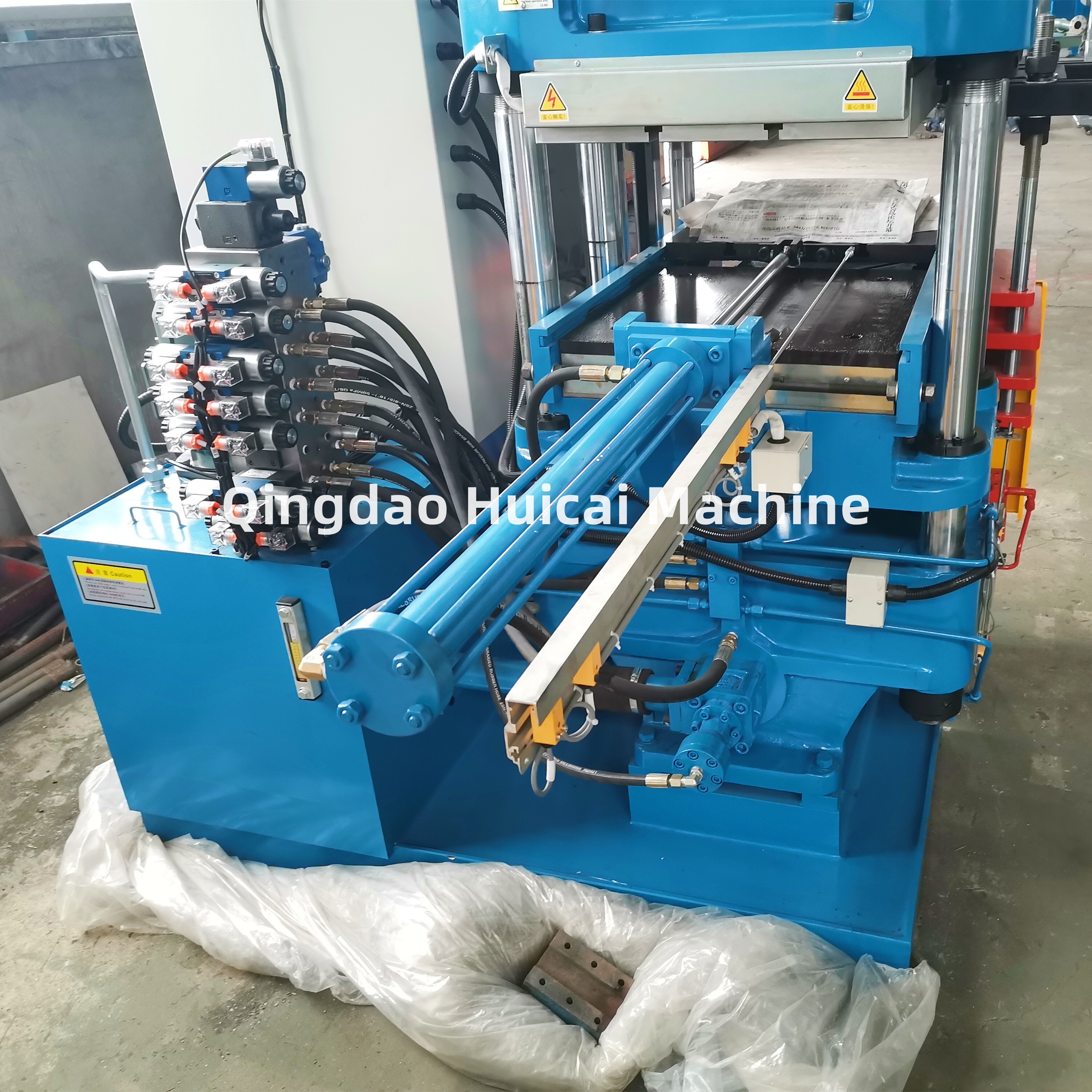 350 mm Piston Stroke Rubber Mat Hydraulic Press Rubber Processing Machine