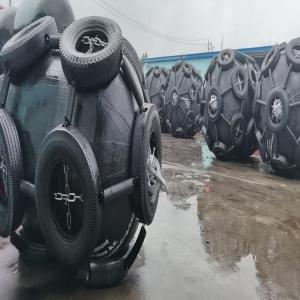 Quality 50kpa Yokohama Pneumatic Fender Ship Anticollision Pneumatic Rubber Fender wholesale