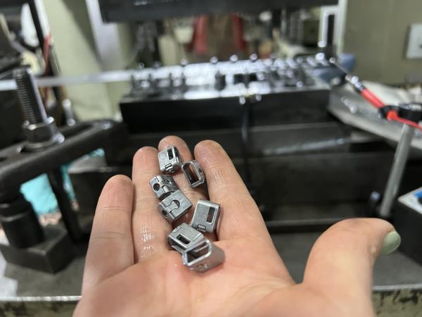 Custom Metal Cable Clamp / Fastener Clip – Precision Stamped, Anti-Loosening,