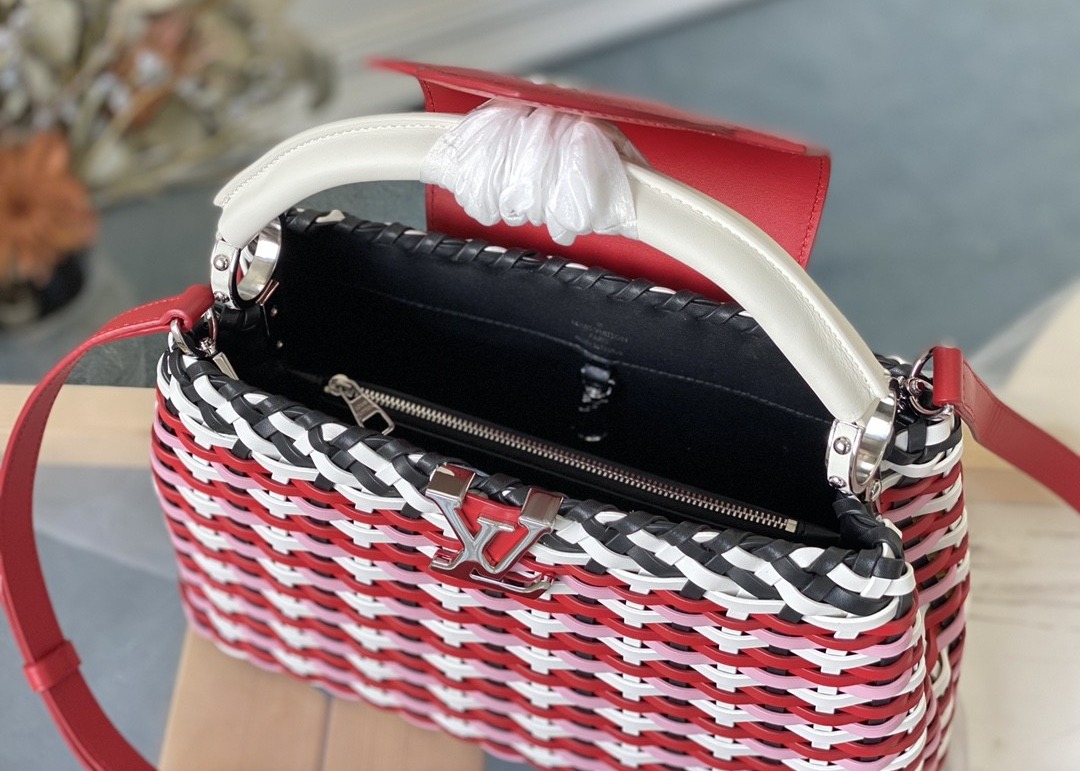 Rattan Weaving Handmade Crossbody Bag , Red Handmade Rattan Bag