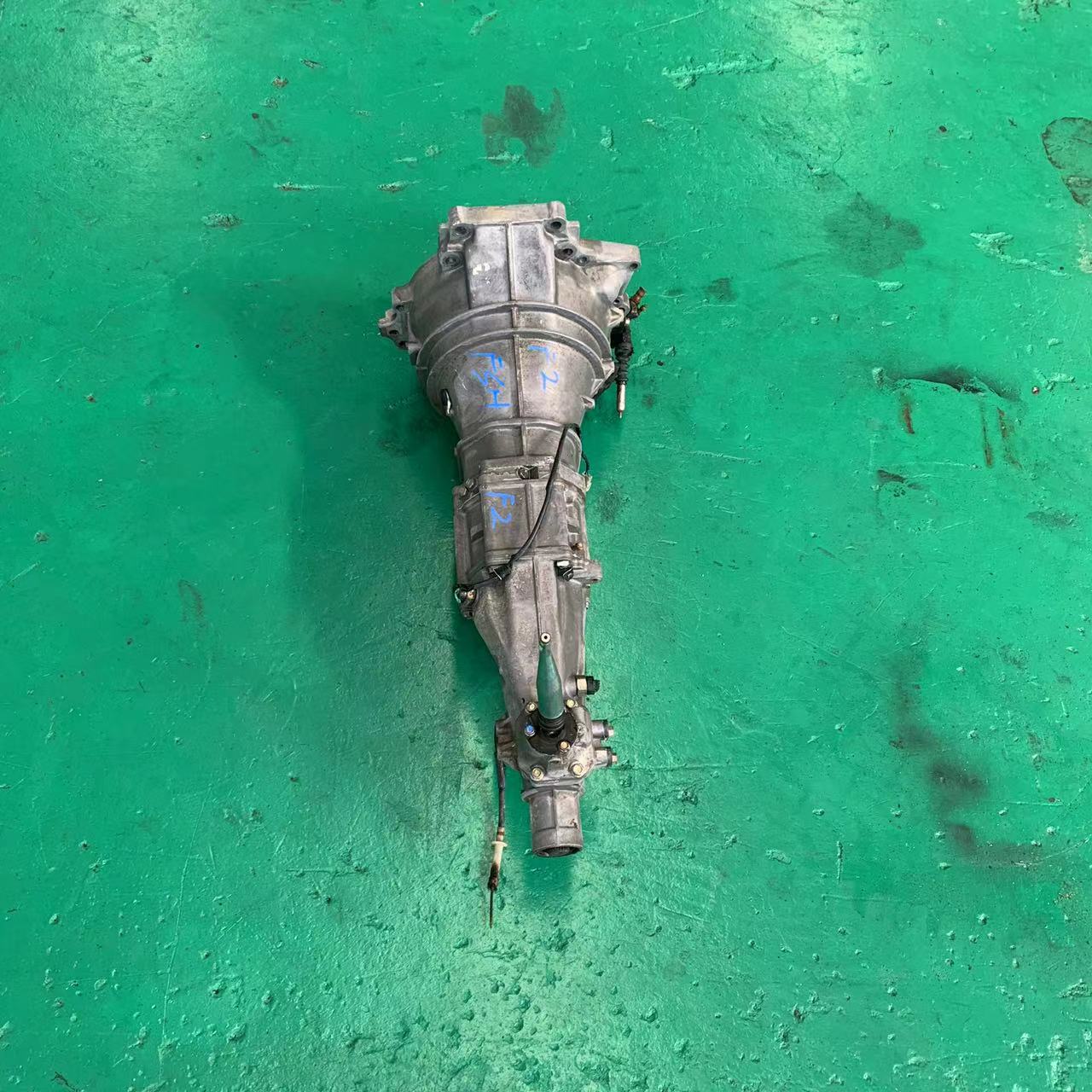 F2 Transmission Gearbox For ISUZU 5 Speed Transmission 4x2