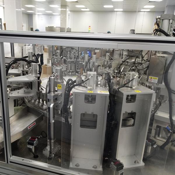 Ultrasonic welding machine has a stable drive, stainless steel, good equipment