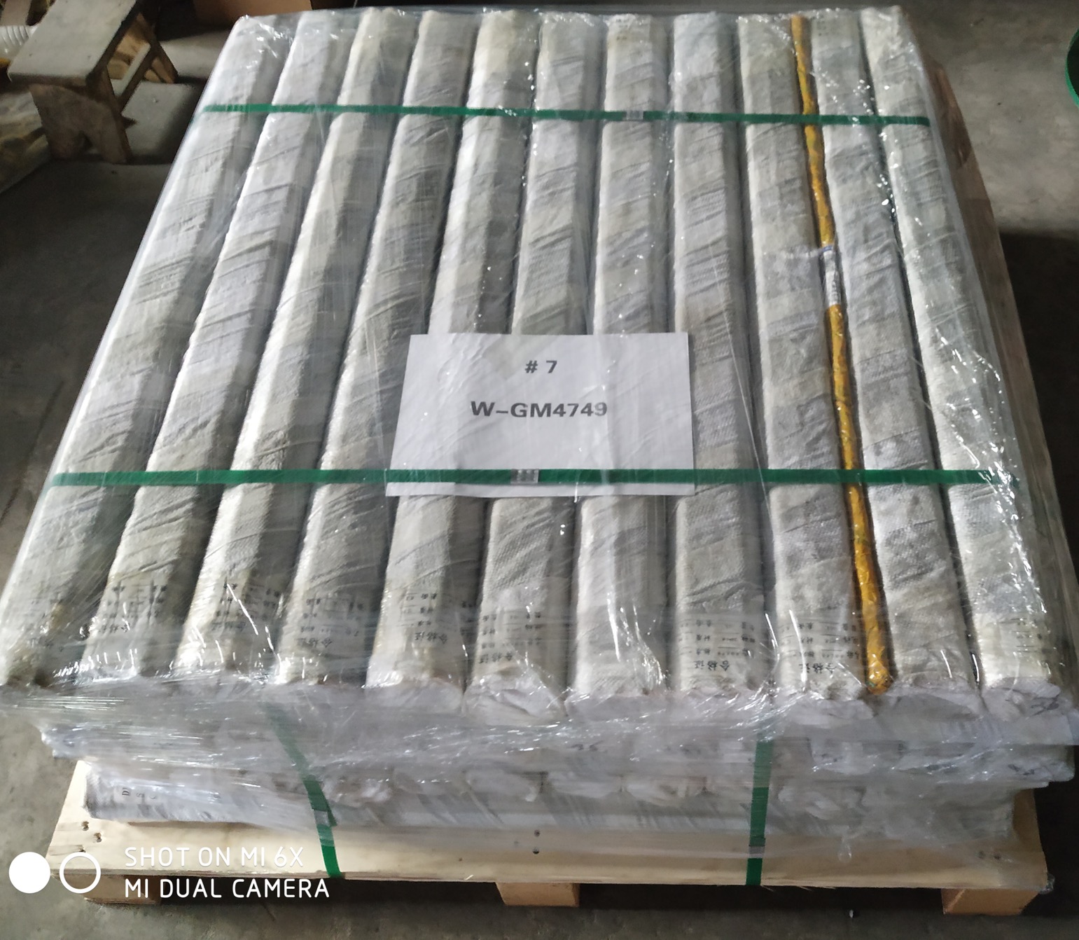 304 Stainless Steel Full Threaded Screw Rod DIN975 Hot Dip Galvanized Trapezoidal Rod