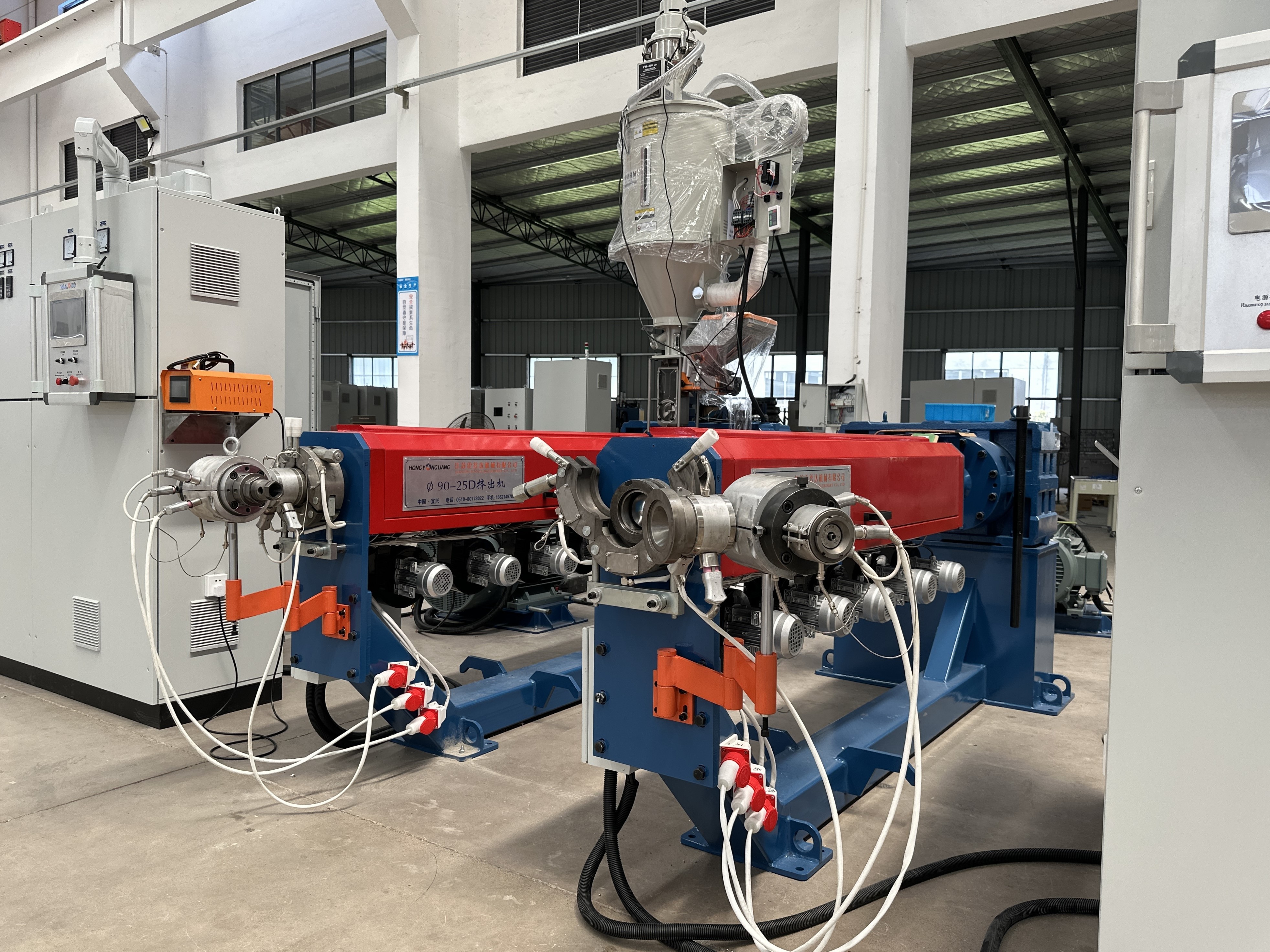 Electronic 1.5 2.5 Cable Extrusion Machinery For Jacket Sheath PVC Cable