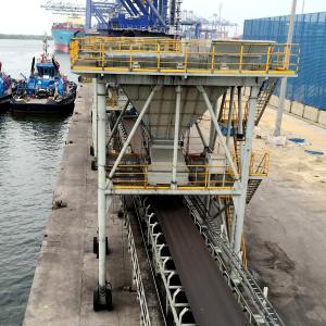 Quality mobile portable Hopper for port discharging bulk materials wholesale