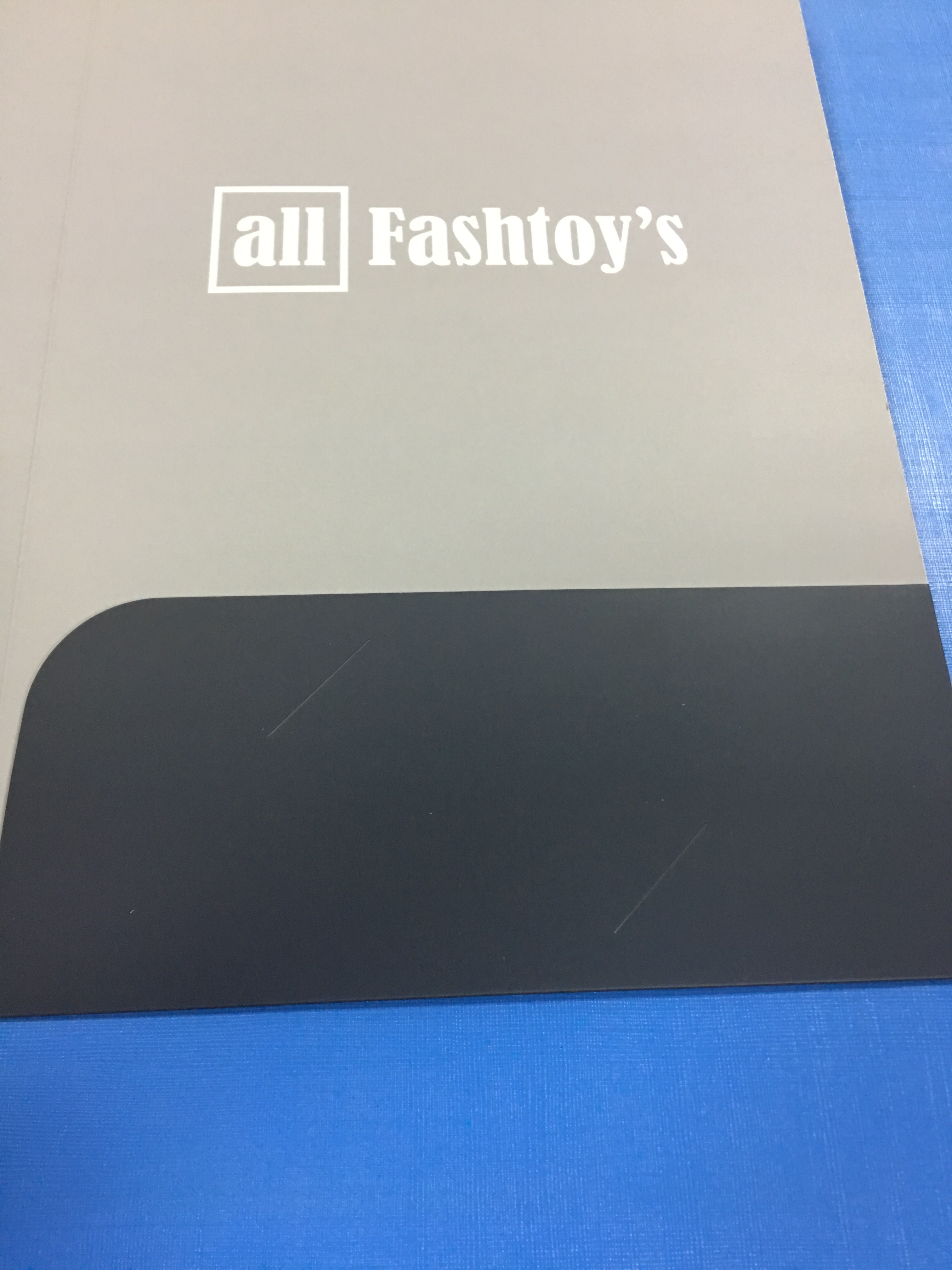 Offset Printed File Folders With Business Cards Slot 350g C1S Glossy Art Paper