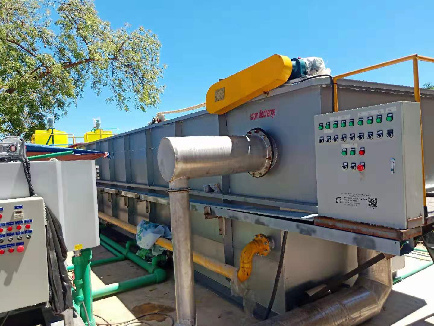 Silver/Green Sewage Separation Pretreatment with Dissolved Air Flotation Machine