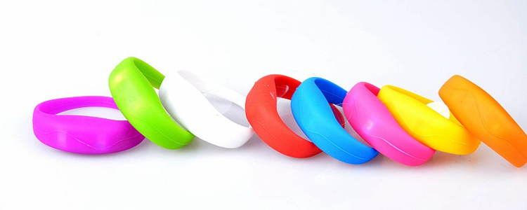 Programmable Blue Led RFID Silicone Bracelets Glow Motion For Membership Management