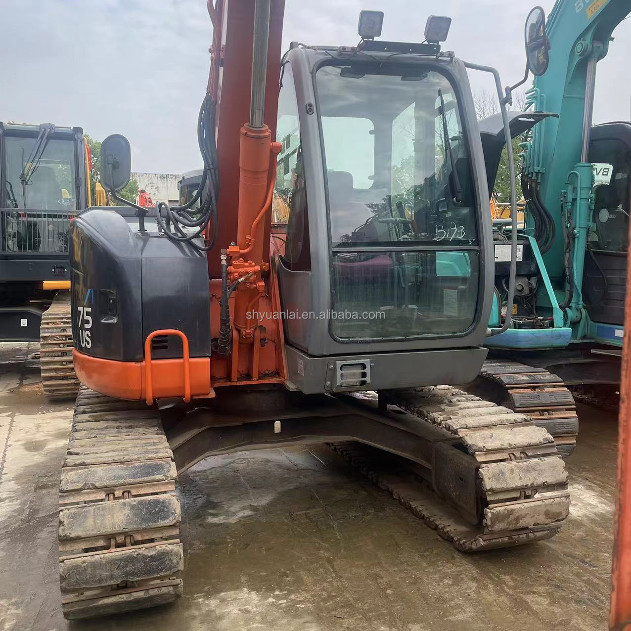 Japan Mini Used Hitachi ZX70 Excavator With Original Hydraulic Cylinder