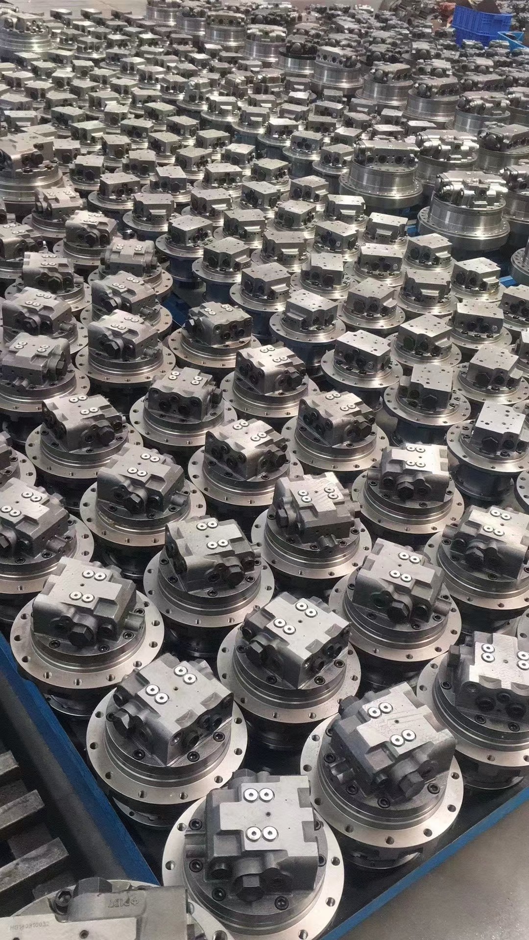 TM03 Excavator Travel Motor , ODM Steel Final Drive On Excavator