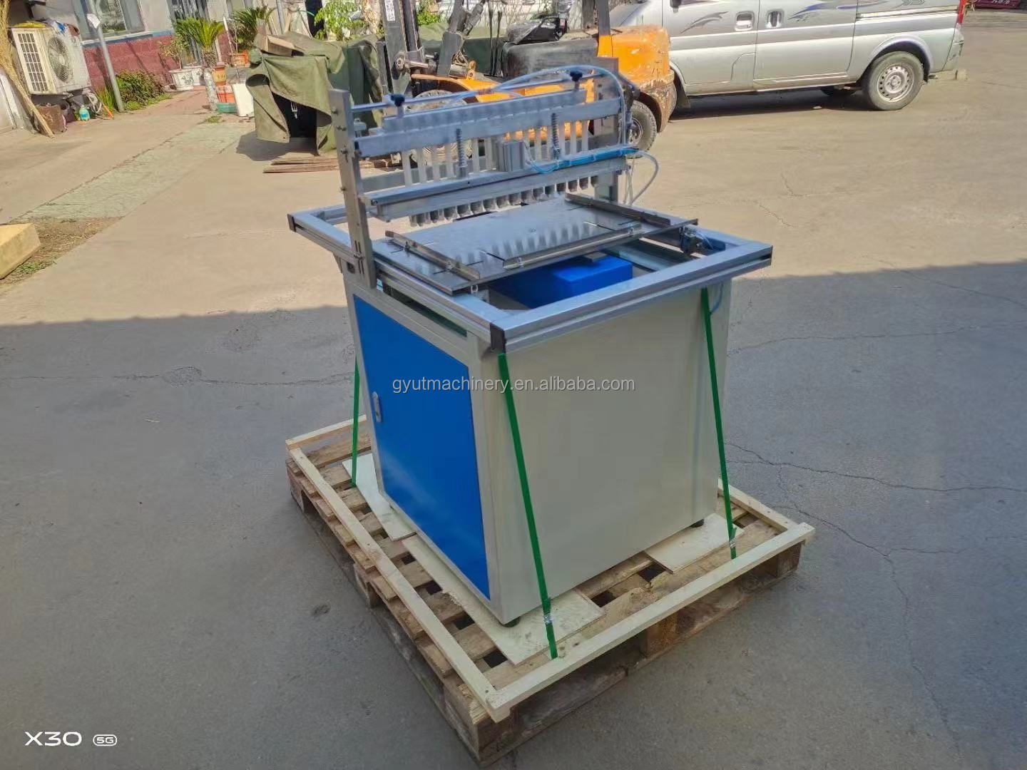 Working Efficiency Seedling Machine for Vegetables and Flowers Seed Planting