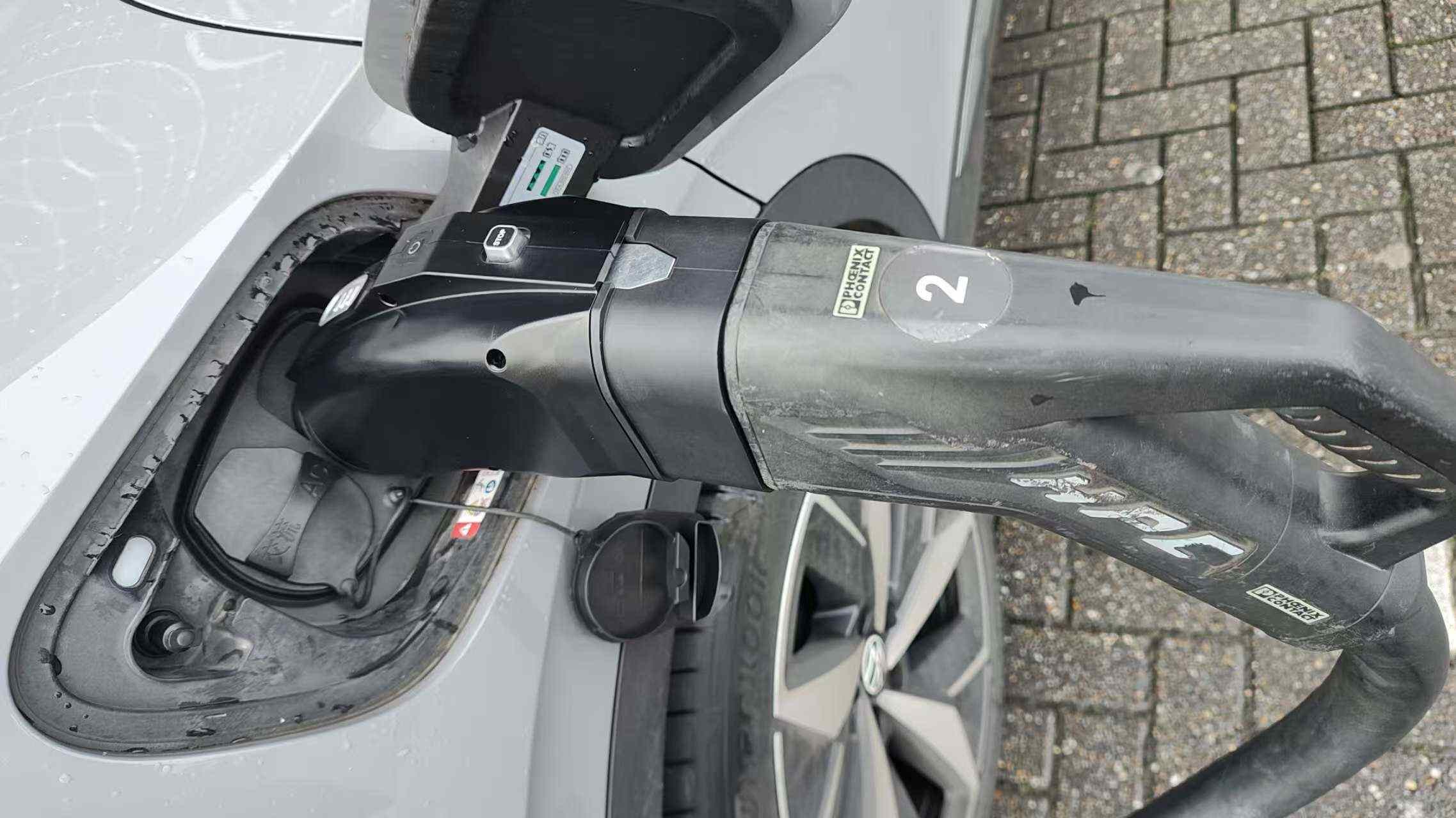 Electric Vehicle Charging NACS Tesla To CCS2 Adapter , AC DC EV Charger Connector