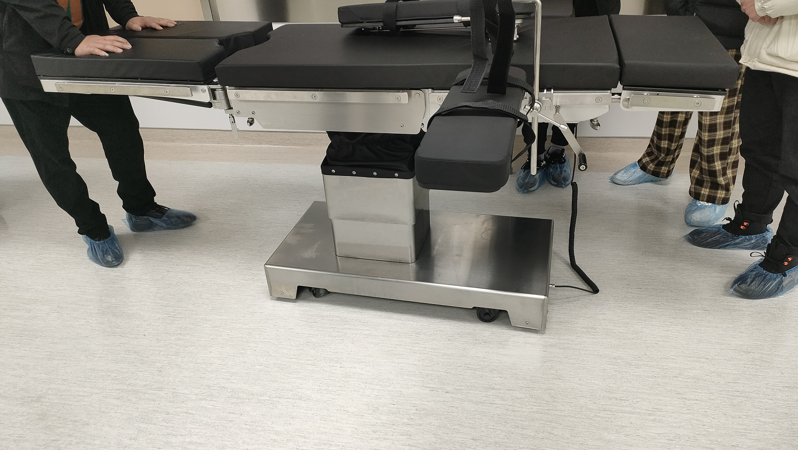 OEM ODM Orthopedic Operating Table Ss304 Operating Room Table