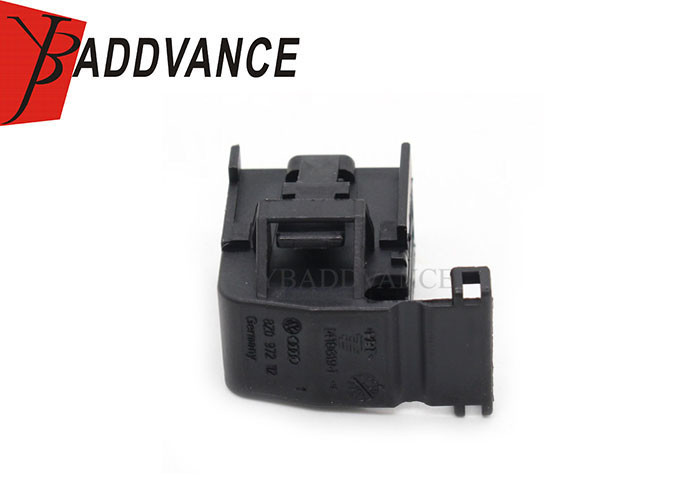 8Z0972112 12 Pin Female TE Connectivity AMP Connectors For Audi A4 Avant A4