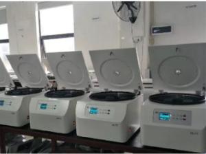 Quality 4000rpm Swing Out Rotor Floor Standing Extractor Centrifuge For Oil Extraction wholesale