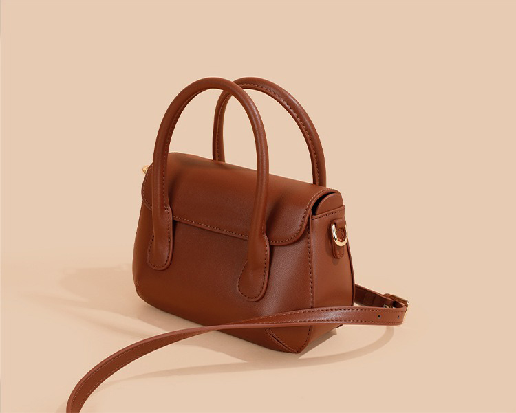 Lady Trendy Clip Crossbody Shoulder Handbag Leather Hand Bag for Women Luxury Design 2024