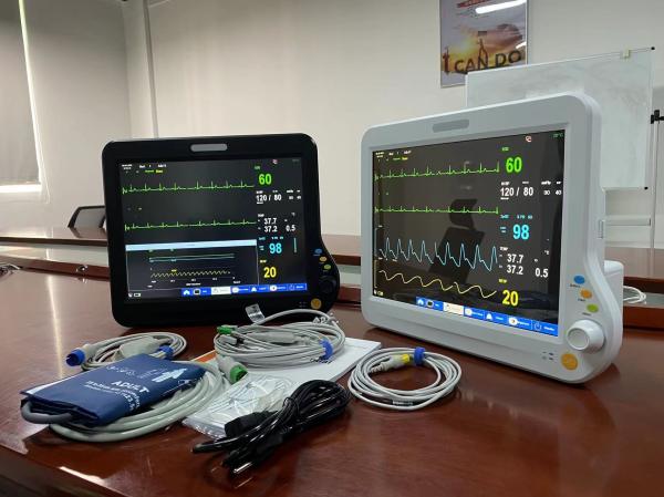 Cheap Multilingual Vital Parameter Monitor , Hospital Vitals Machine 15 Inch For Adult for sale