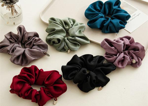 Fabric label words logo beaded hair scrunchies women hair rope temperament hair