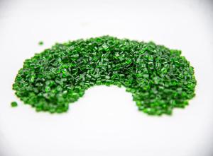 Quality High I.V. Recycled PET Granules 0.58-1.1 Customizable Fiber Grade Natural Color wholesale