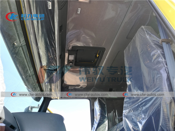 Heavy Duty Howo 6x4 RHD 371HP 20m3 Fuel Delivery Truck