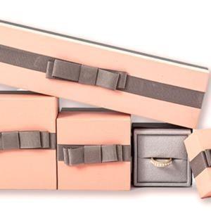 Quality Velvet Jewelry Packaging Box Recycled Material Environmental Friendly wholesale