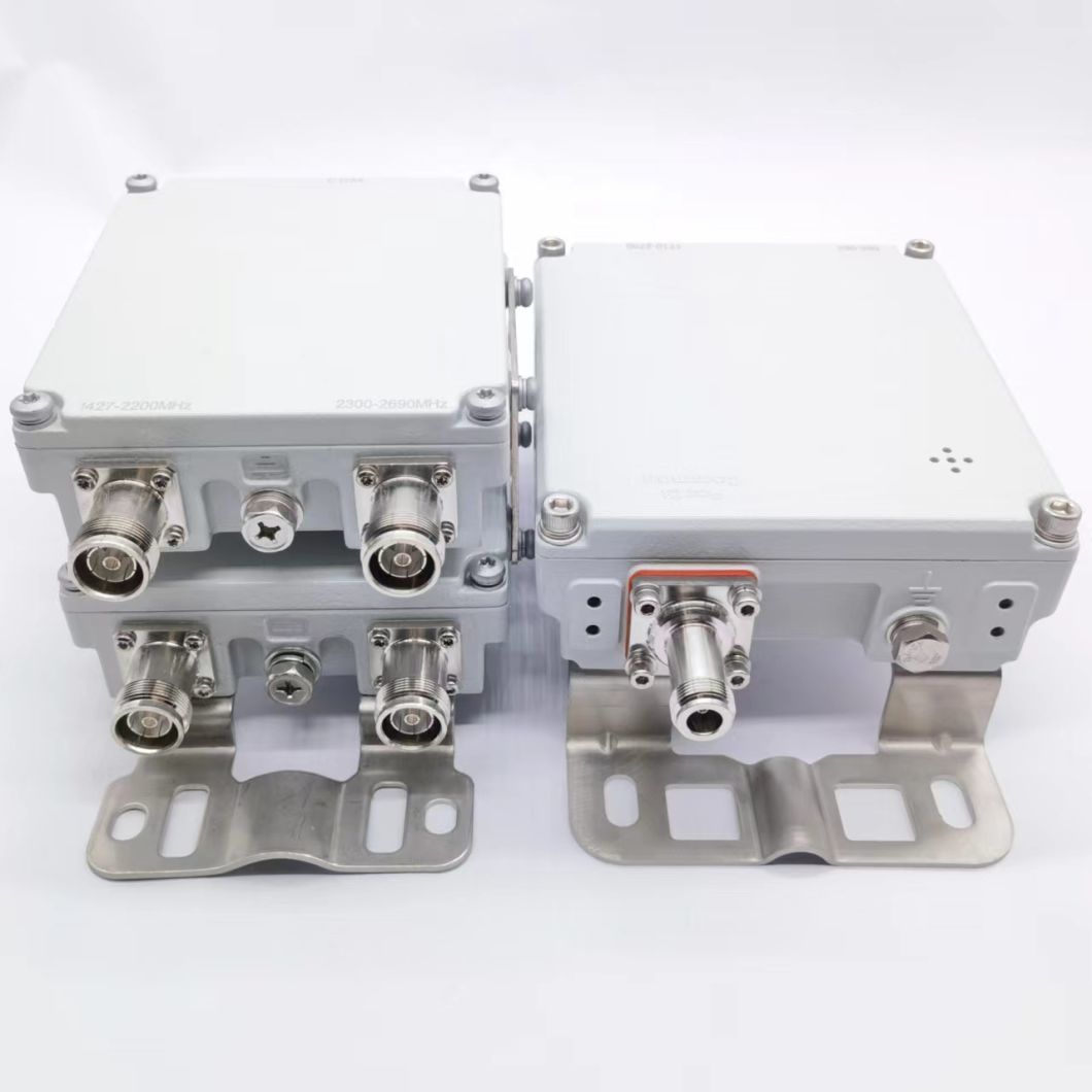 Tri-Band Low Pim Combiner 600-2170&2500-2690&3400-4000MHz 4.3-10-F DIN-F