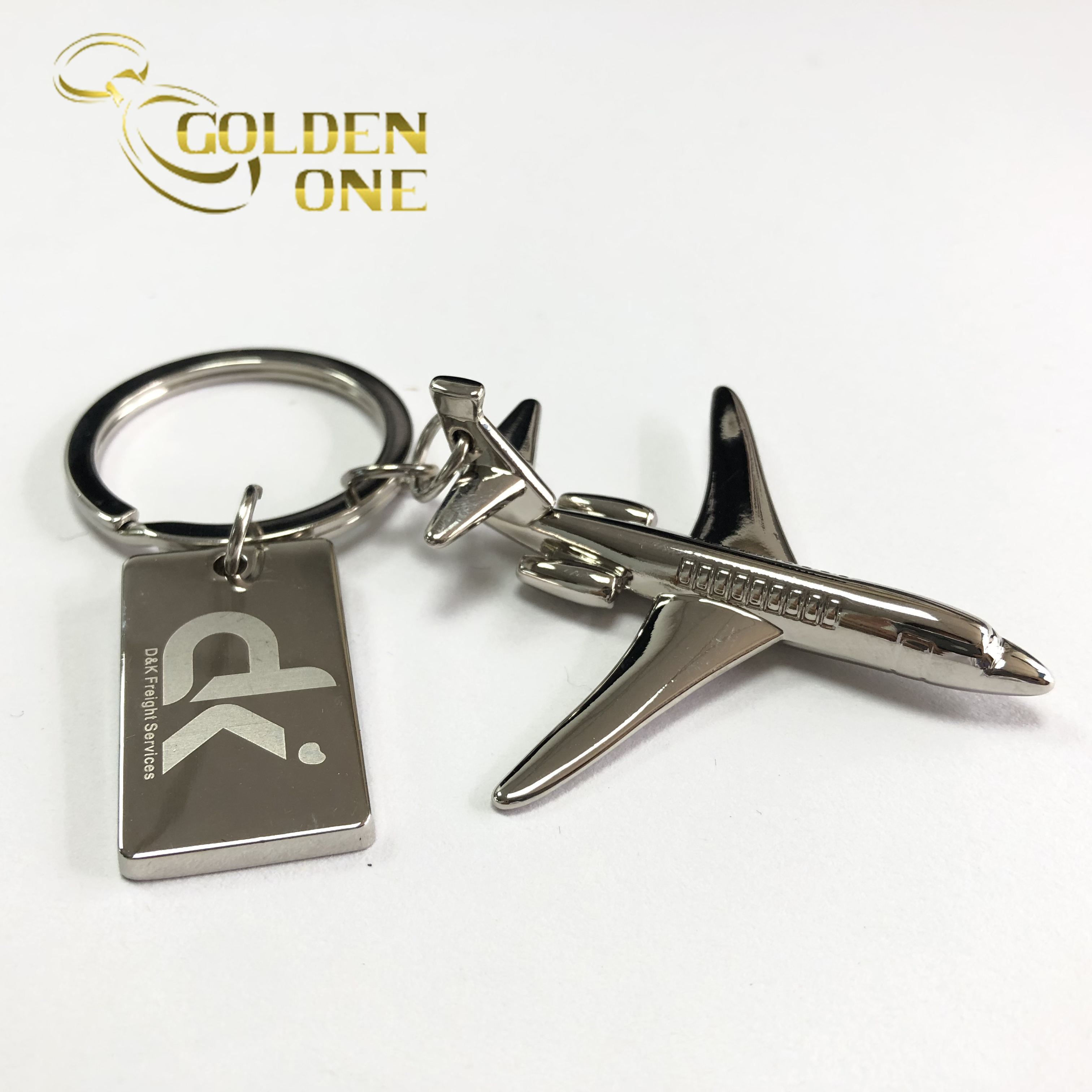 Wholesale Hard Enamel Car Key Fob Basketball Ball Soccer Football Logo Keychains Metal Teams Football Keychain Bottle Opener