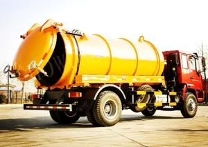 Quality Tilt Steering Wheel Vacuum Sewage Suction Truck / Sewage Cleaning Truck wholesale