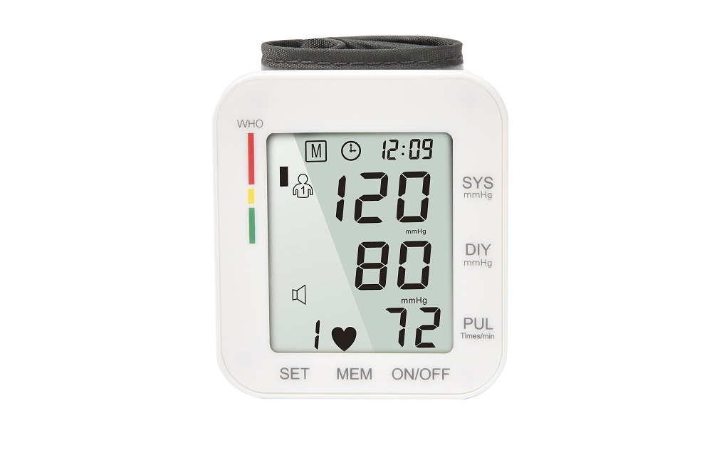 watch heart rate blood pressure and blood oxygen yuwell W8A