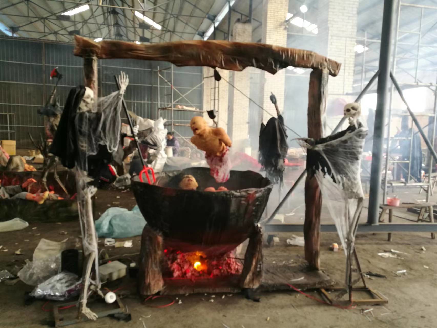 Customized Sponge Haunted House Props Create Unforgettable Experience