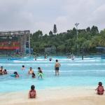 High Capacity Large Wave Pool Water Park Facility Customizable