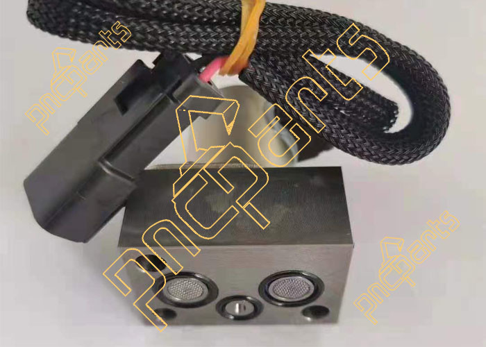 702 21 57400 Komatsu Excavator Spare Parts PC200 8 Hydraulic Pump Solenoid Valve