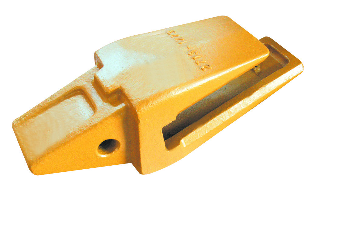 TIG brand of DaewooDH360 bucket teeth 2713-1236TL tooth with durable material for Daewoo earth moving machines