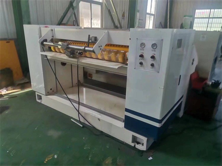 380/50Hz Voltage Electric Cardboard NC Cut Off Machine with Double Helical Cross Cutter