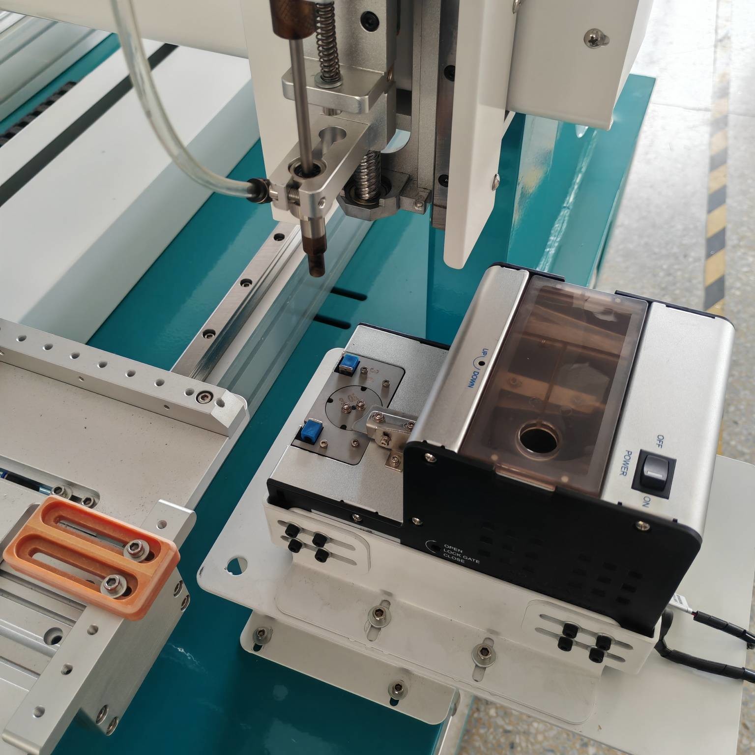 Panel Light Automatic Screw Locking Machine 3800W Screw Locking Robot 220V