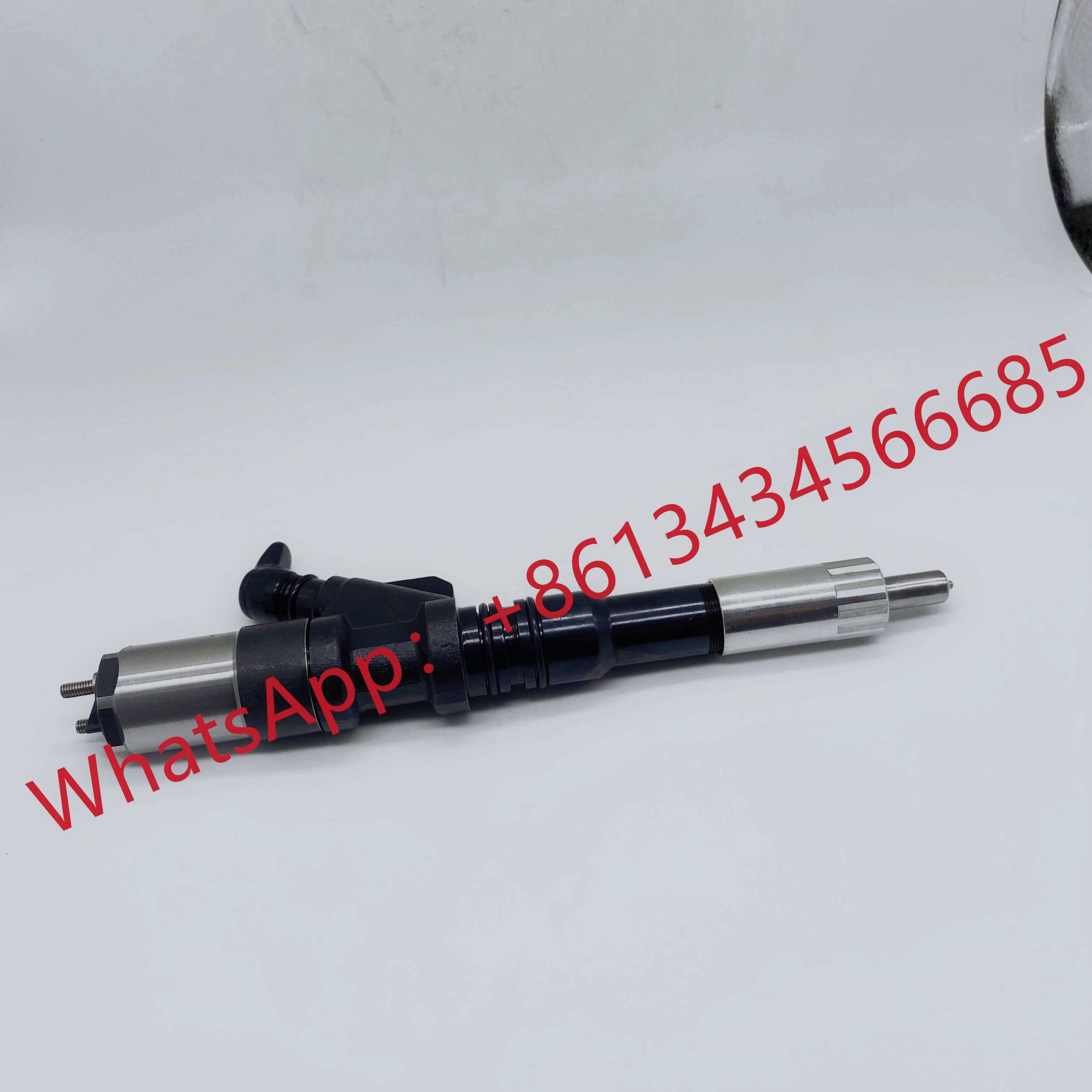 6156-11-3300 Common Rail Diesel Injector For Komatsu PC400 095000-1210 095000-1211 095000-0800