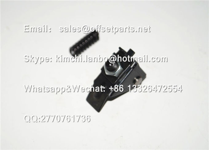 offset printing machine part GRIPPER HOLDER&SPRING metal tail-width 12mm black 2 pieces