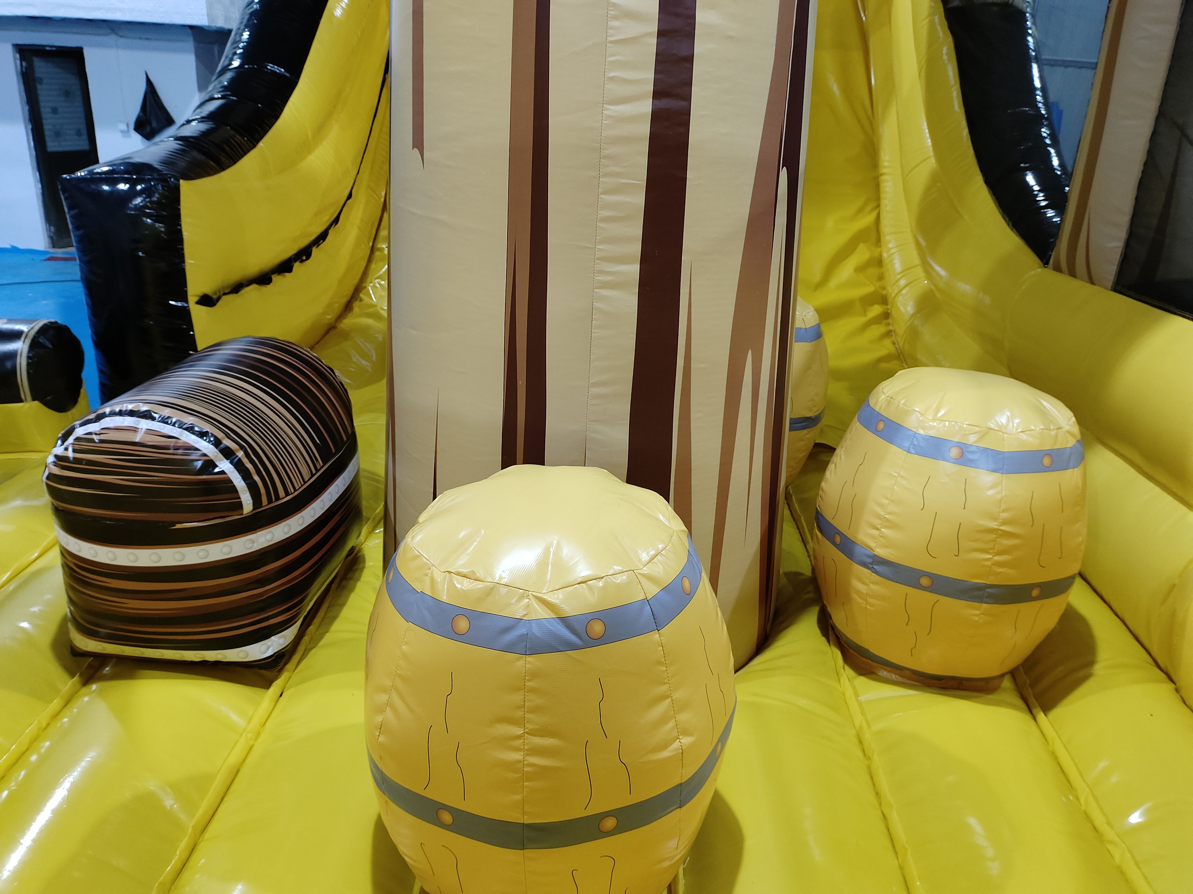 Customized PVC Inflatable The Pirate Ship Inflatable Obstacle Course Playground