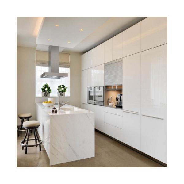 European Style Wooden Kitchen Cabinets with Complete Customization and