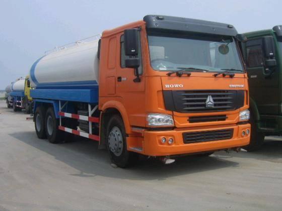 SINOTRUK HOWO Water Tanker Trucks