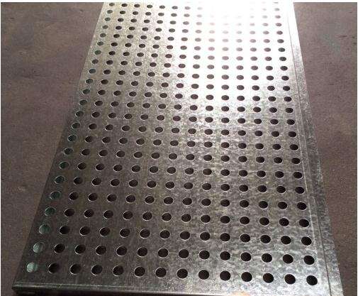 High Quality ASTM Q195 Q215 Material Galvanized Steel Coil 30mm 50mm 100mm Width