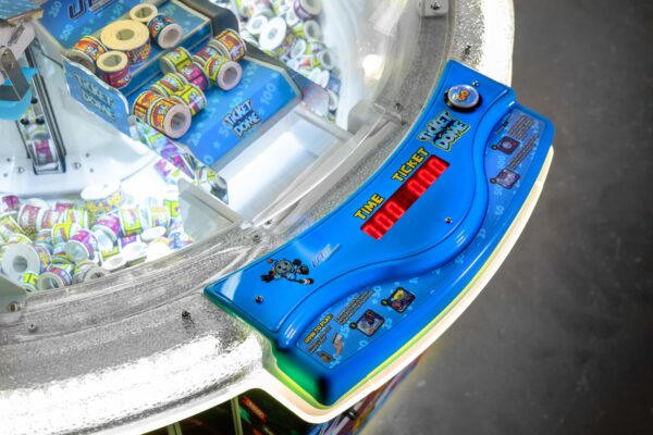 240V Redemption Game Machine Unis Ticket Dome Rfid Ticket Merchandiser For 4 Player