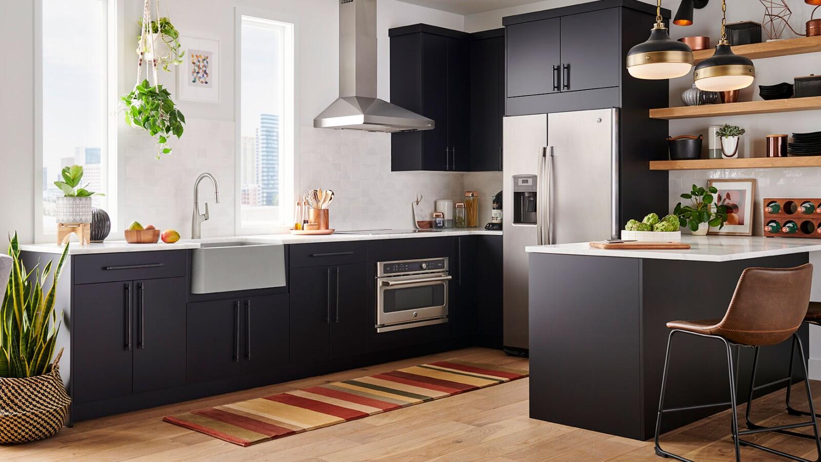 YALIG Wooden Kitchen Cabinet Sets with Waterproof Fireproof Advantage and Blum Hardware