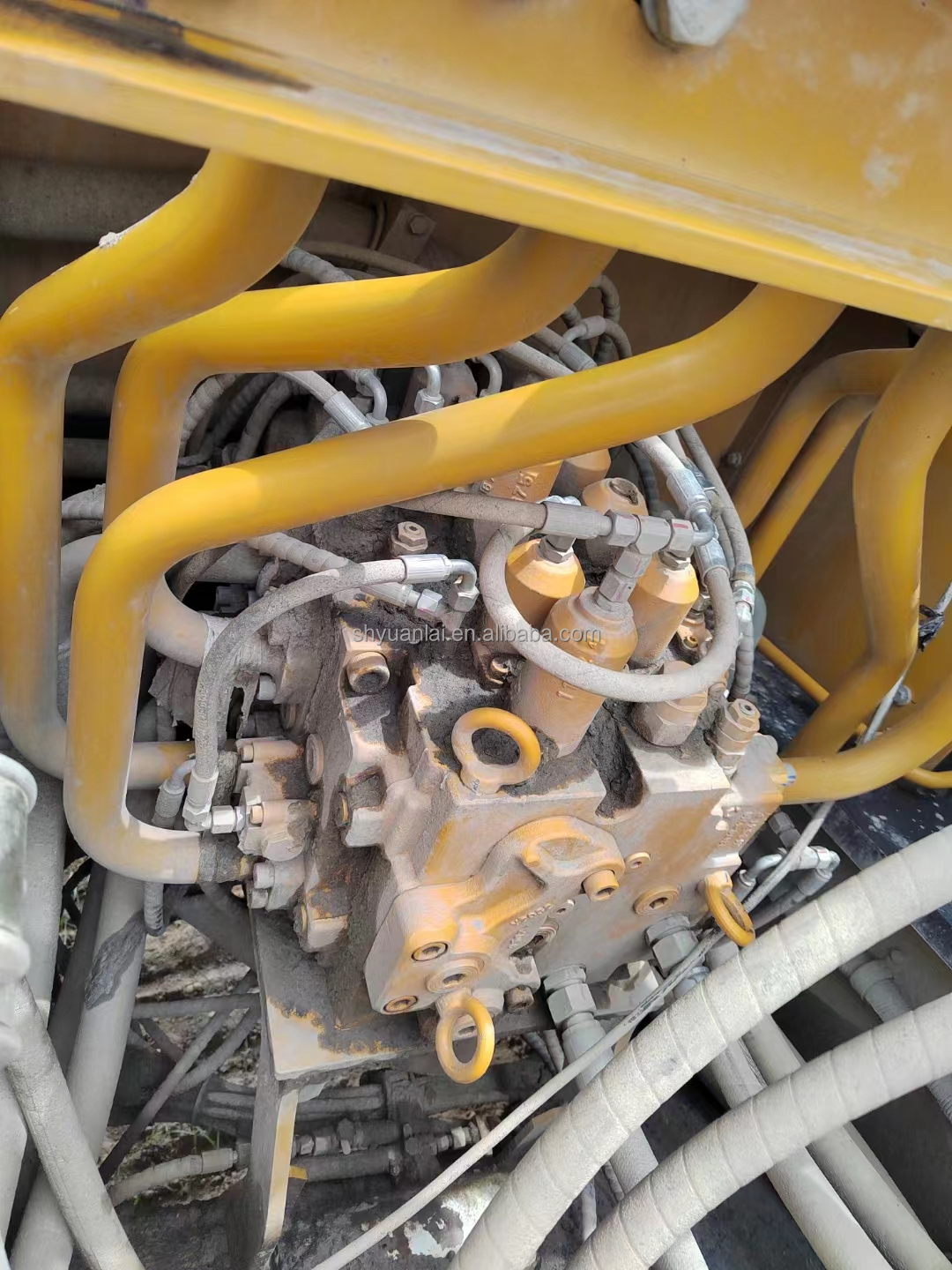 Original Color Hydraulic Cylinder Ensuring Optimal Performance of Sany 750 Excavator