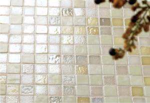 Quality 15mm recycled glass iridecent mix wholesale