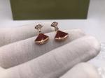 earring in 18 kt gold