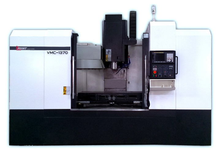 Large Industrial CNC Vertical Machining Center 1500 * 700mm Table High Precision