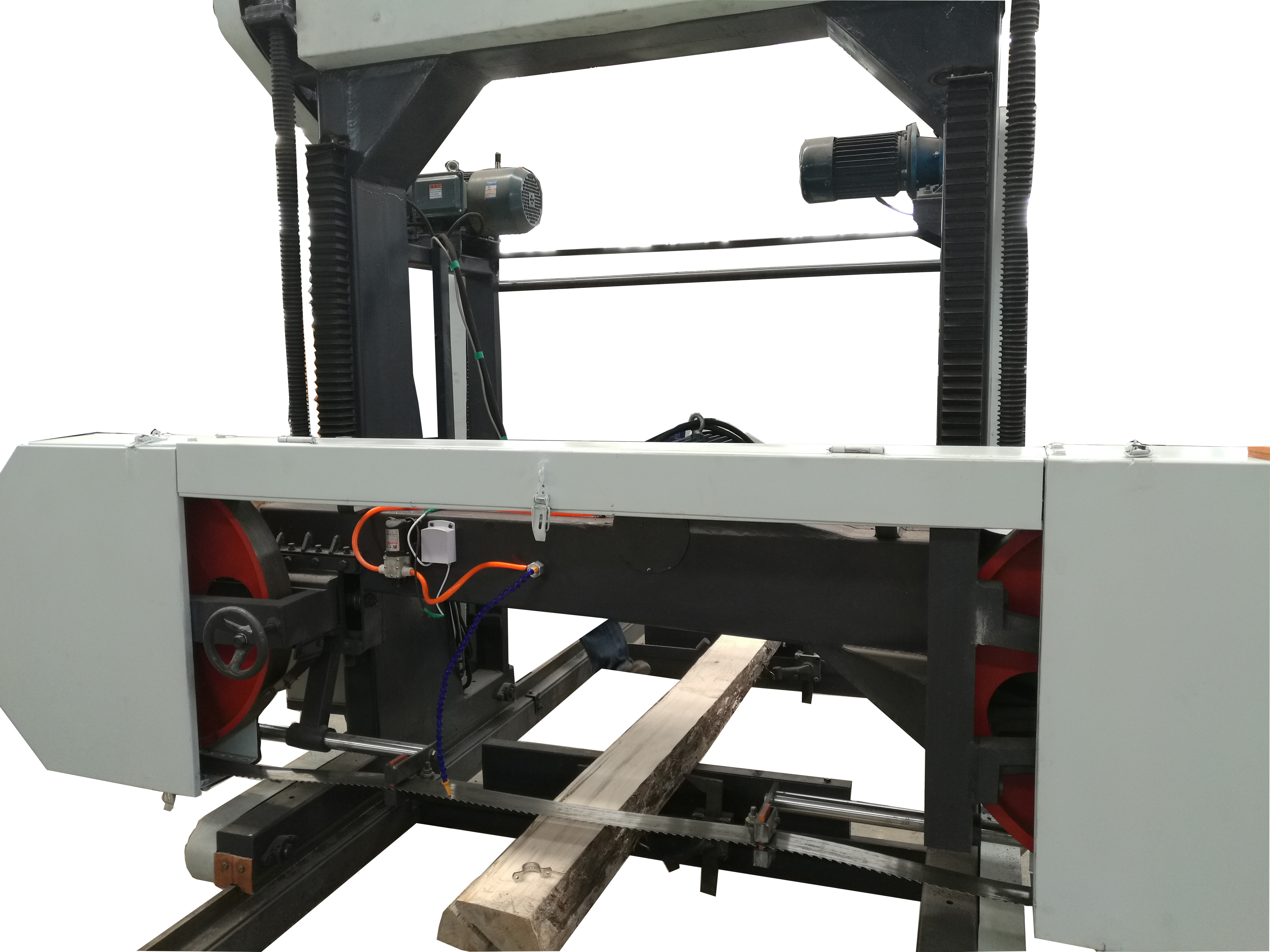 Diesel Horizontal Portable Band Saw Machine For Cutting Tree Trunk