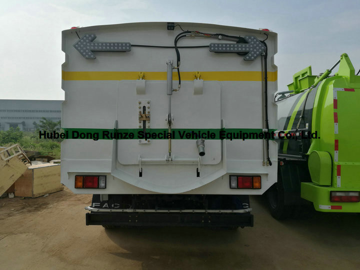 ISUZU Good Quality Road Cleaning Sweeper 